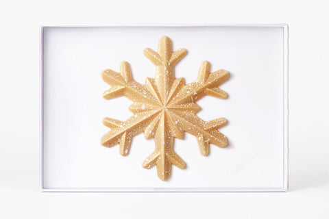 Figuras de chocolate para regalar con mensaje de SNOWFLAKE . Elaboradas con . Chocolate artesano . Blanco White con diseño original y exclusido de Chocoletters