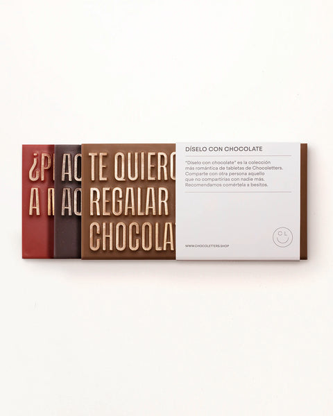Tabletas de chocolate para regalar con mensaje de Díselo con chocolate . Elaboradas con . Chocolate artesano . con diseño original y exclusido de Chocoletters
